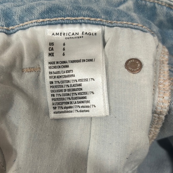 American Eagle Denim Shorts - Picture 2 of 4